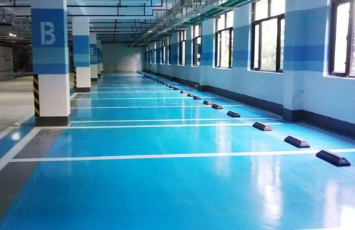 環(huán)氧地坪漆施工公司告訴你，地坪臟了可以這樣做